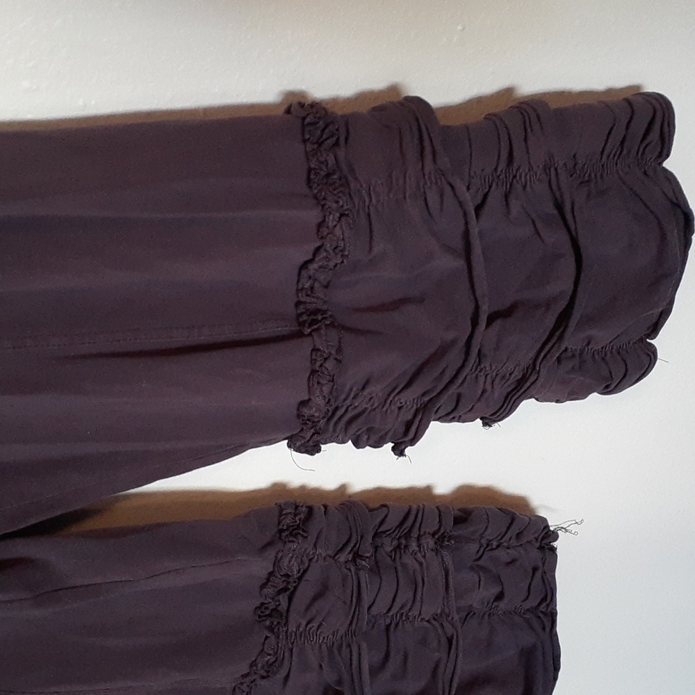 Pants - Picture 2 of 4
